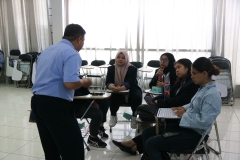 INCUBATOR BISNIS (USI)